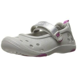 Stride Rite Made 2 Play Phibians